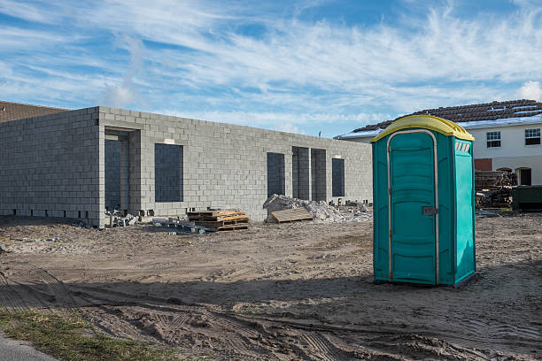 Best Porta potty delivery and setup  in Maroa, IL